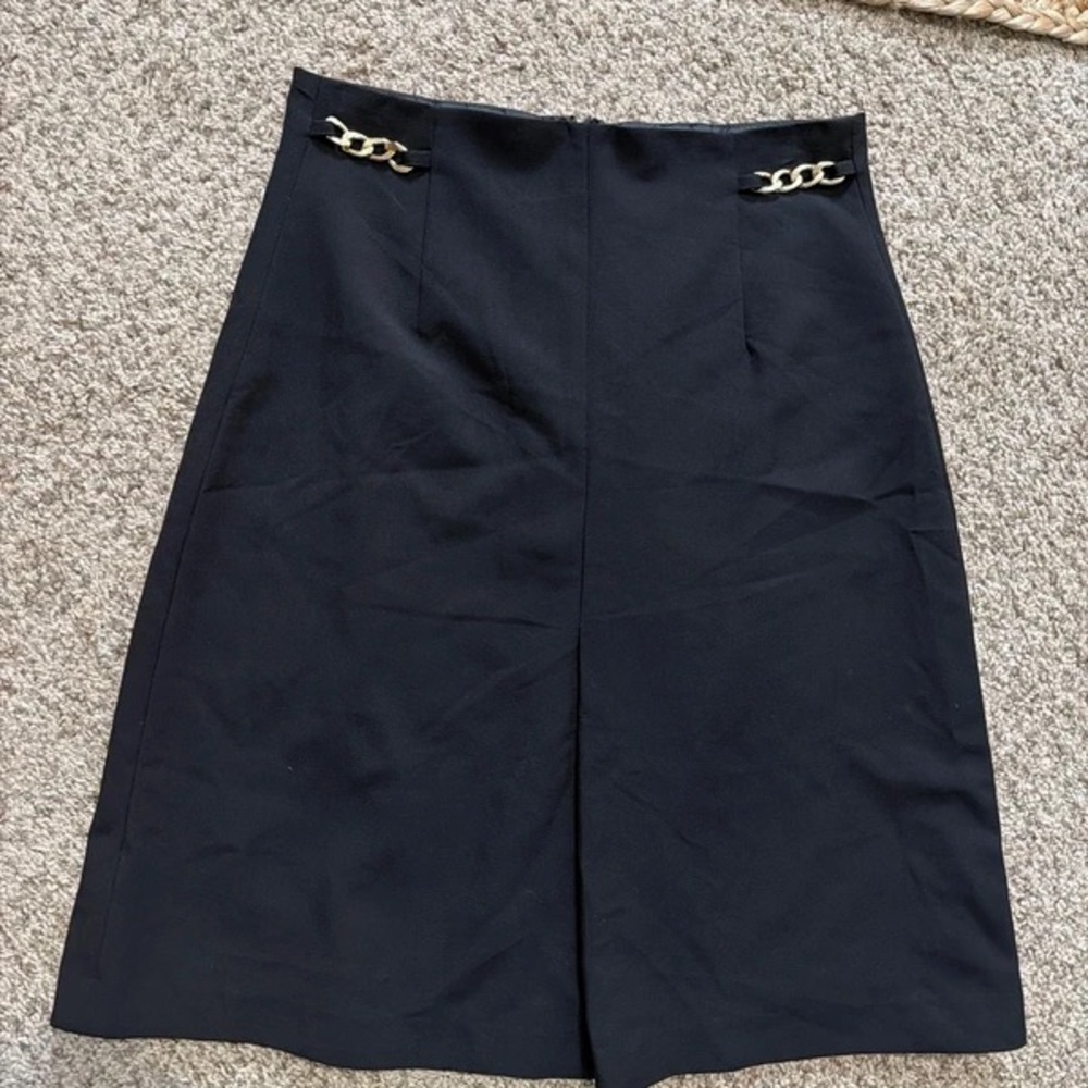 Ellen Tracy Black Pencil Skirt with Gold Chain Detail